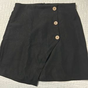 Back skirt in medium size.